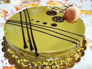 Torta gelato alla nocciola e pistacchio
