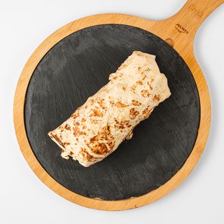 Tortilja s grill piletinom