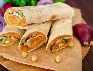 Tortilla chickpeas sandwich