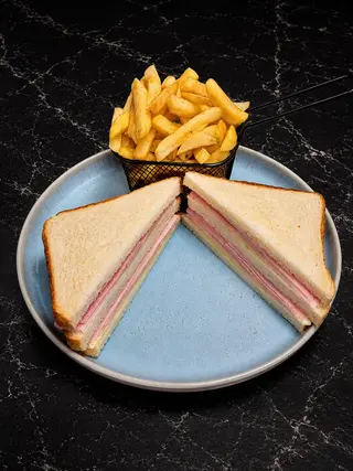 Tost sendvič 400 g.