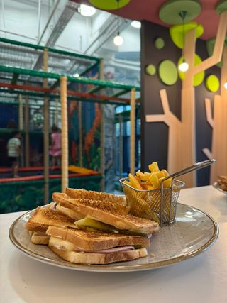 Tost sa šunkom 250g