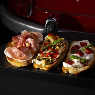 Tris di bruschette miste