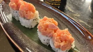 U8. Spicy tuna