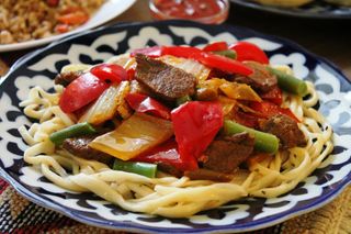 Уйгурский лагман (400г)