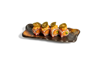 Uramaki sake spicy