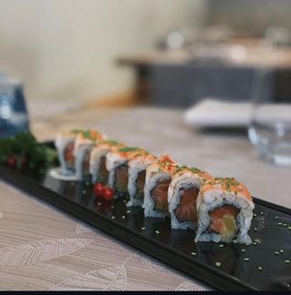 Uramaki spicy pineapple