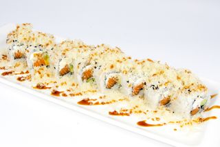Uramaki tempura roll