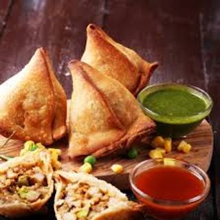 Vegetable samosa un pezzo