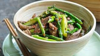 A58. Vitello con asparagi