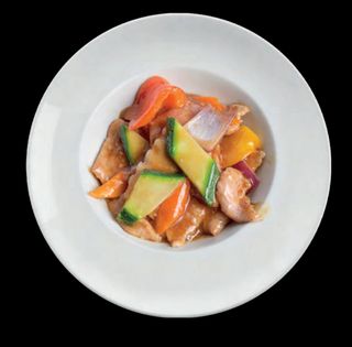 90.Vitello saltato al curry con verdure