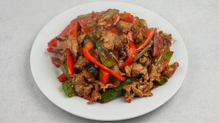 43. Beef with Chili Peppers + Rice辣椒炒牛肉