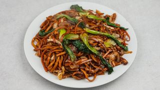 13. Vegetable Stir-Fried Noodles蔬菜炒面条
