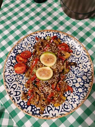 Wok sa kozicama