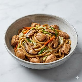 Yaki udon con pollo