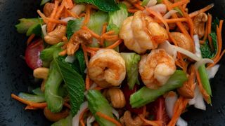 Yam koong krob