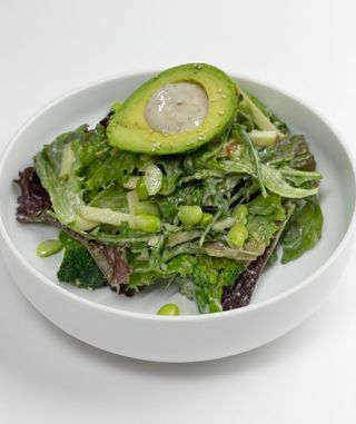 Зеленый салат с авокадо (320г)