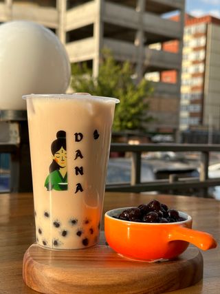 Жасминовый молочный чай (700мл)