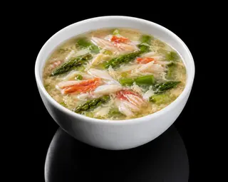 15. Zuppa di granchio con asparagi