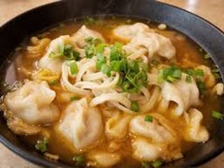 39 Zuppa wonton