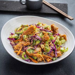 Աղցան հավի մսով և միքս կաղամբով