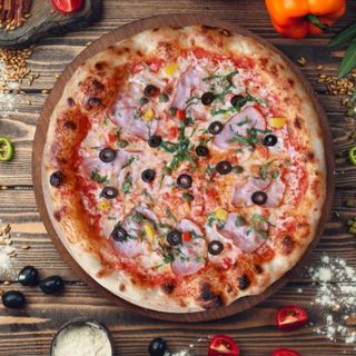 Պիցցա Բեկոնով