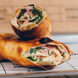 Մանղալի Խաչապուրի Խոզապուխտով