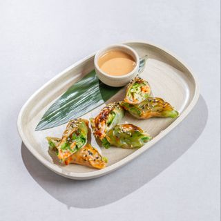 Spring roll with vegetables