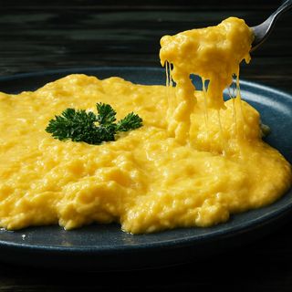 Ձվածեղ Պանրով