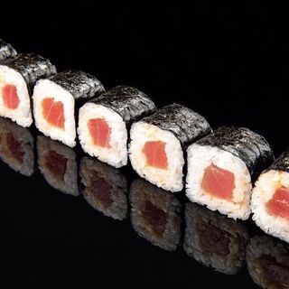 Մագուրո սումոկու մակի