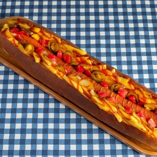 Կես Մետր Հոթ-դոգ