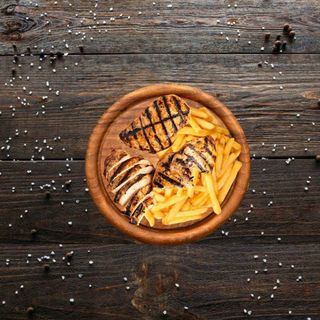 Հավի կրծքամսի գրիլ  ֆրիով 520գ