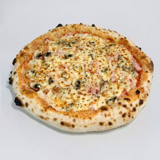 Պիցցա Կապրիչոզա