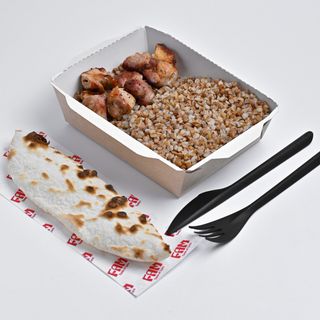 Խոզի Շիշթաուկ և հնդկաձավար