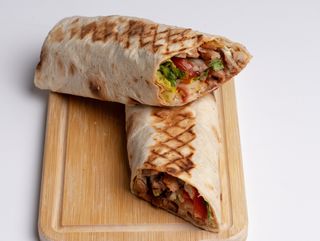 Շաուրմա հավի լավաշով