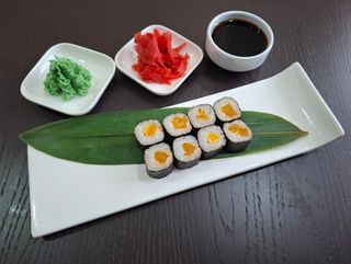 Ռոլլ մանգոյով