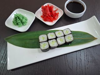 Ռոլլ ավոկադոյով