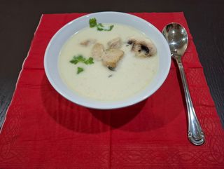 Տոմ հա հավով