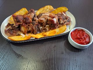 Ժարկո խոզի մսով