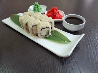 Խեցգետնի ձողիկներ քնջութով