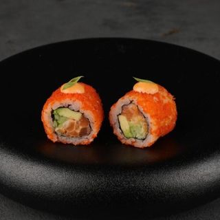 Ռոլլ ֆիրմային սաղմոն վարունգով 6 հատ