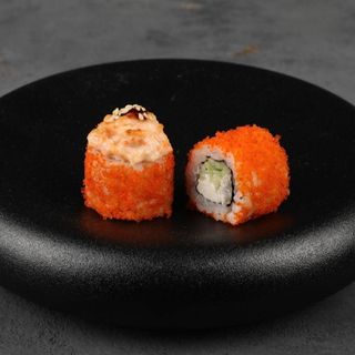 Տապակած ռոլլ օձաձուկ վարունգով 6 հատ