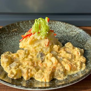 Pileći file u krem sosu sa gljivama