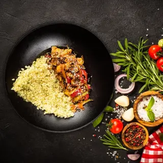 Pileći wok