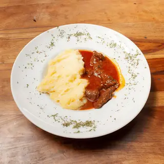 Gulaš