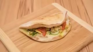 Sendvič pileći u sosu od gljiva 