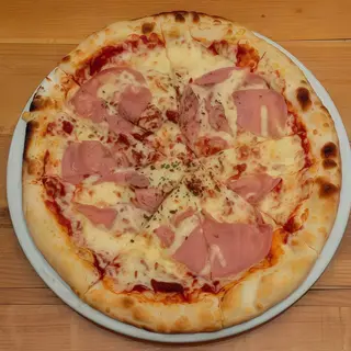 Pizza Vesuvio