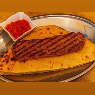 Šiš ćevap mala porcija 100 gr * ljuto