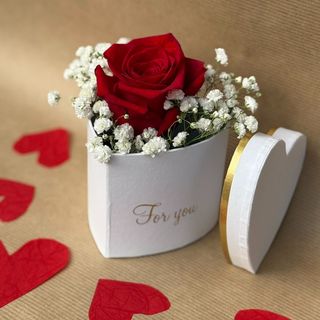 Ruža u mini srcu
