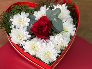 Flower box “Crveno mini srce”