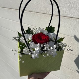 Torbica, ruža, margareta